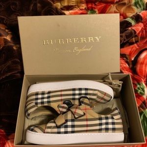 Burberry Alexandra vc shoes
